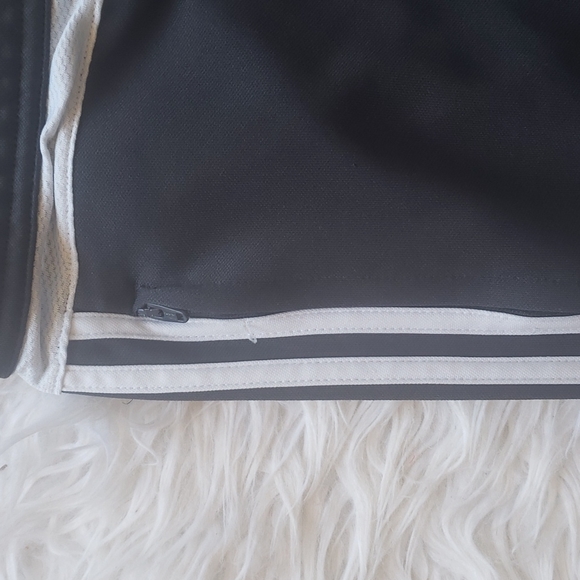 Adidas slim fit pants - Picture 4 of 7